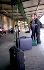 Luxembourg, Good-buy love kisses at the train station © Maro Kouri